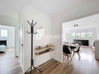  Appartement � vendre 5 pi�ces 77 m�