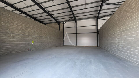 LOCAL NEUF A AMENAGER AVEC STATIONNEMENT ZONE LA BOURIETTE SALVAZA 1680 11000 Carcassonne