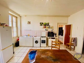 Immeuble à vendre 6 pièces 132 m²