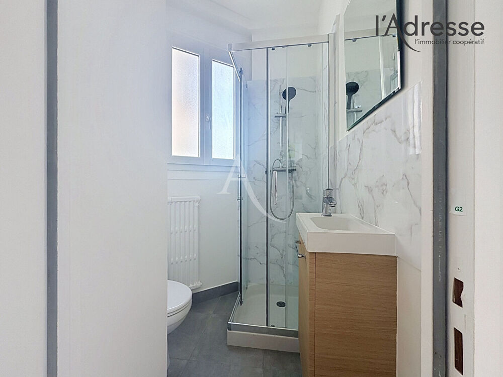 Location Appartement Appartement Suresnes 1 pièce(s) 24 m2-Meublé Suresnes