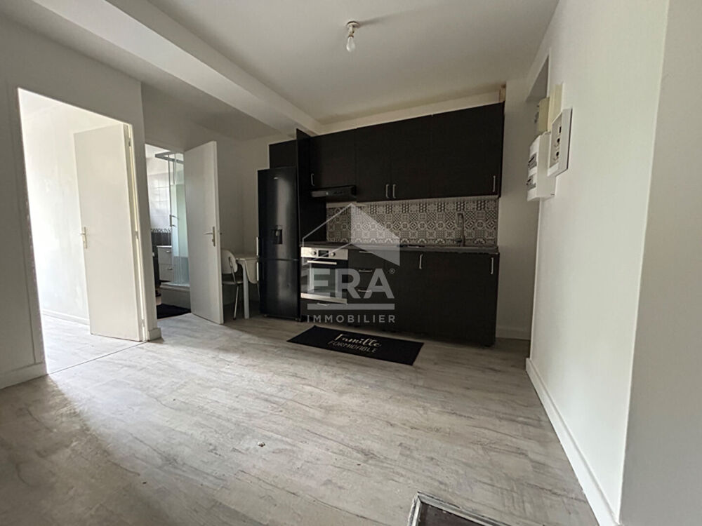 Vente Appartement A vendre appartement Saclas 2 pièce(s) 26.8 m2 Saclas