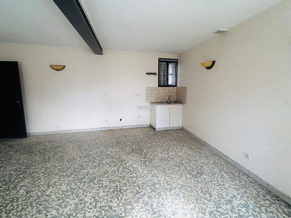 Petit Prix, Maison