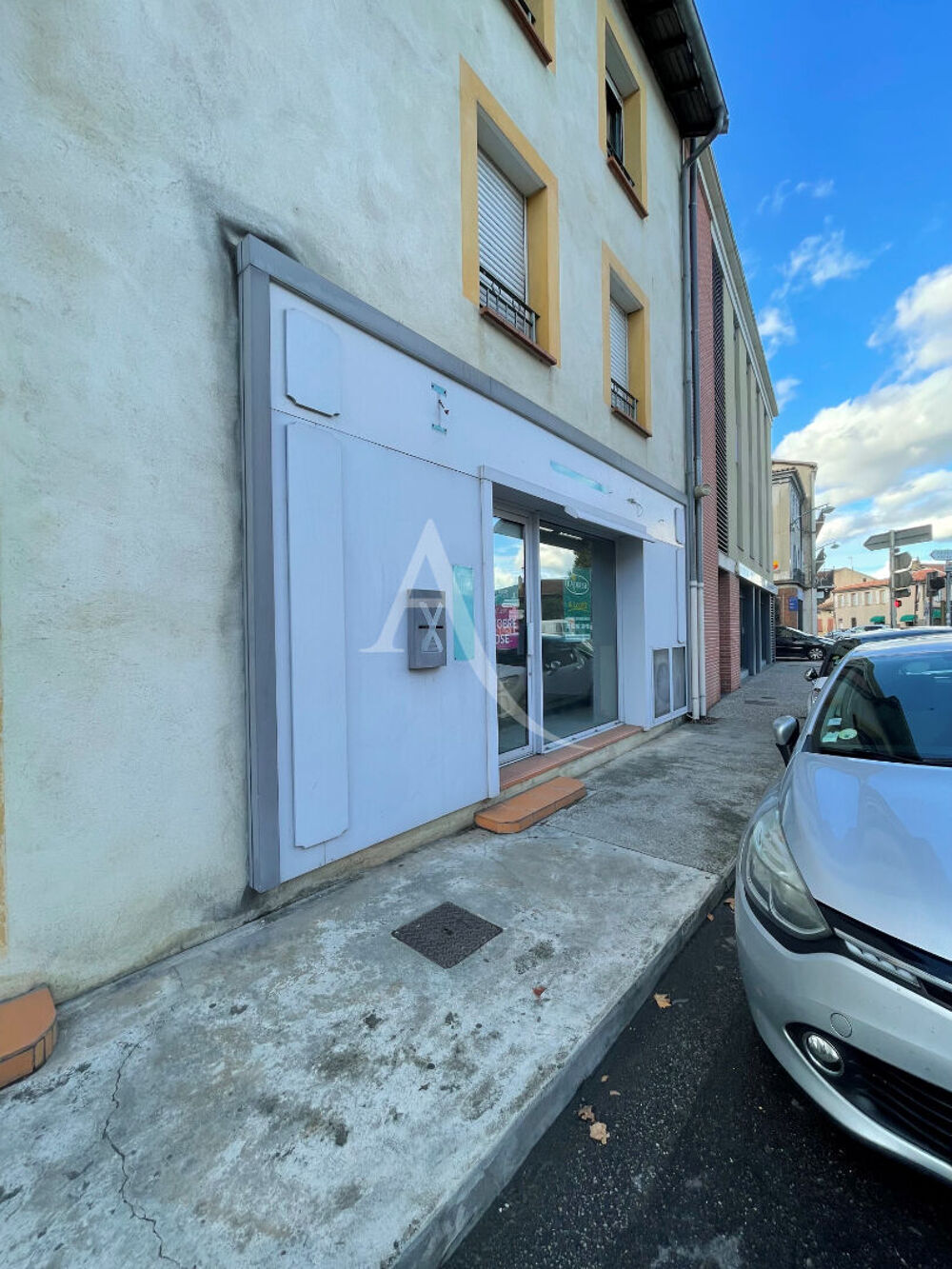   Local professionnel de 70m² L'Isle-Jourdain centre L isle jourdain