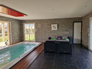  Maison � vendre 8 pi�ces 220 m�