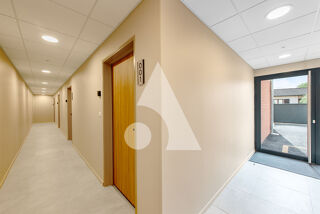  Appartement à louer 1 pièce 28 m²