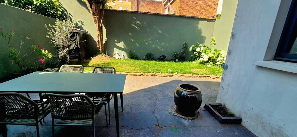 Vente Maison Maison d'exception de 230 m² Secteur Jardin Public à Béthune Bethune