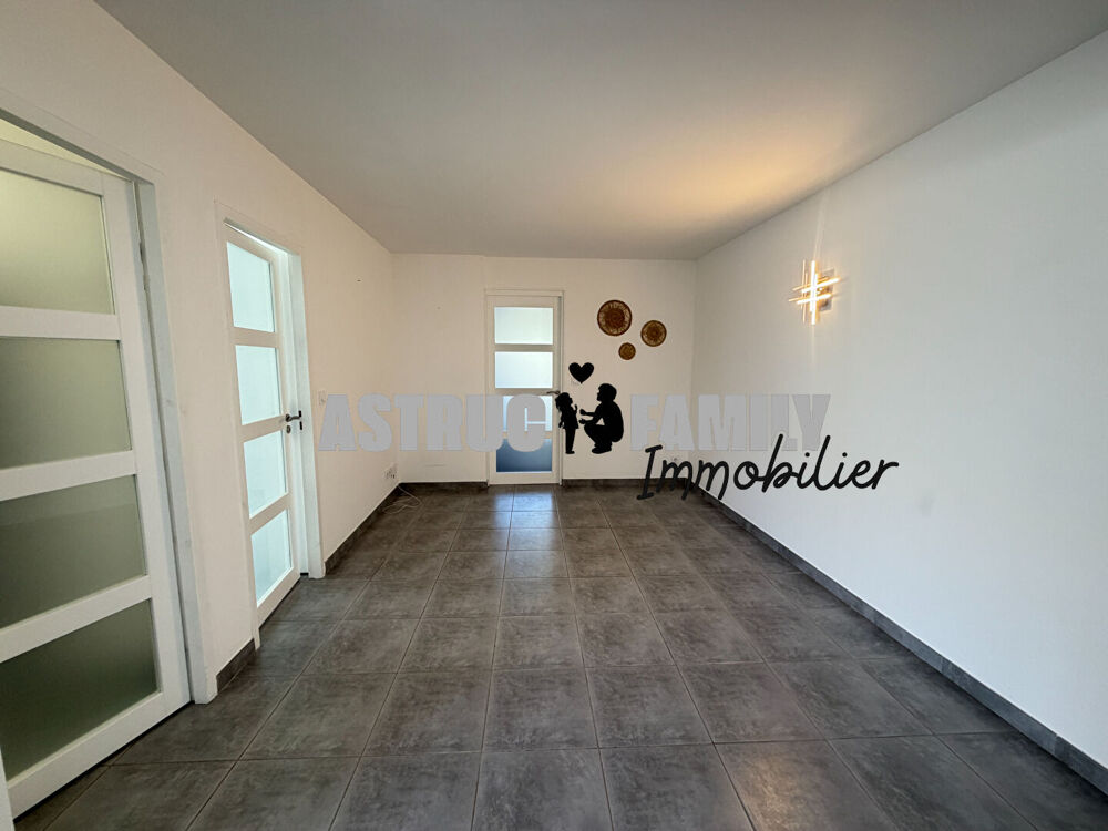 Le Grau Du Roi - Maison - rez-de-jardin - entièrement rénové - terrasse - garage