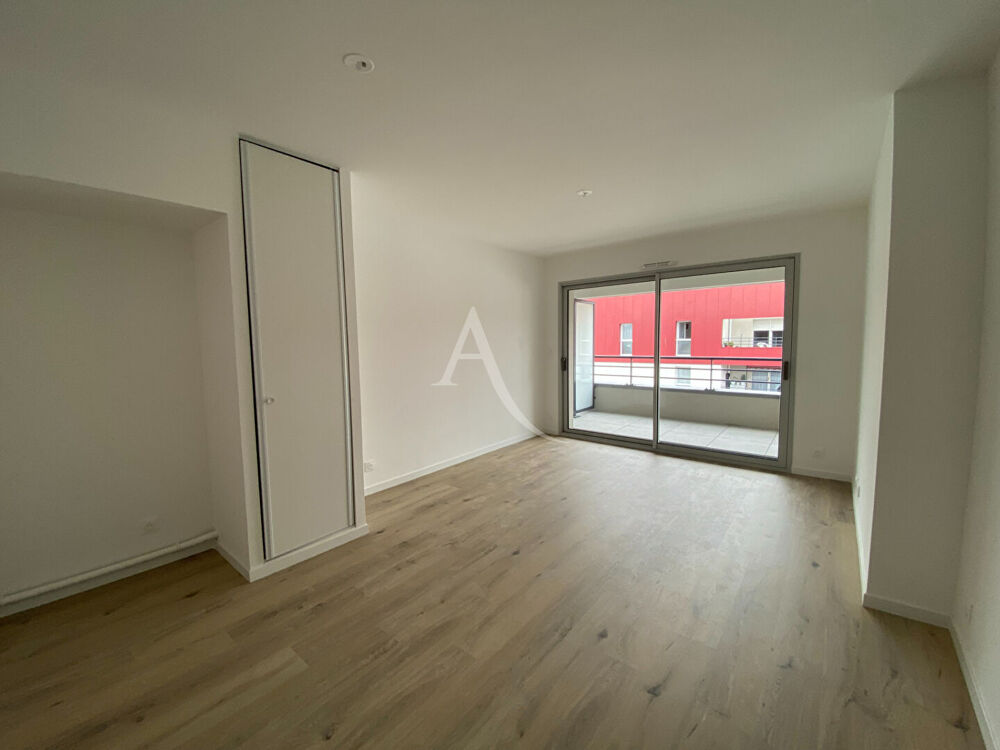 Location Appartement T3 NON MEUBLE - DISPONIBLE AU 27/06 - SOUMIS AU DISPOSITIF PINEL Angers