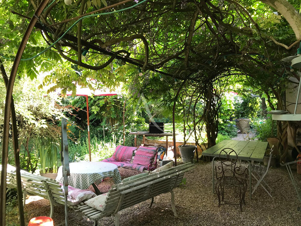 Maison 8 pièces 197 m² · à Vaureal · 197 m² · 552 000 €