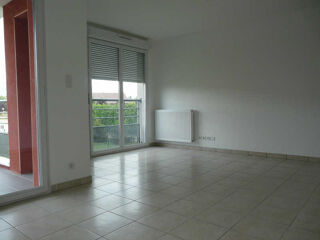  Appartement à louer 2 pièces 48 m²