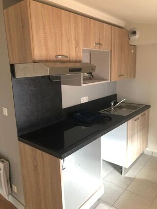  Appartement à louer 1 pièce 30 m²