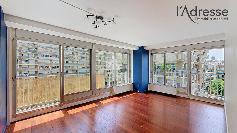PUTEAUX/CENTRE 3 pièces de 61 m² avec balcon 15m², cave et parking.