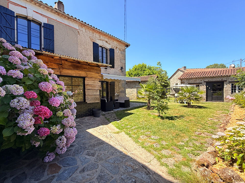 Maison 6 pièces 130 m² · à Etouars · 130 m² · 249 500 €