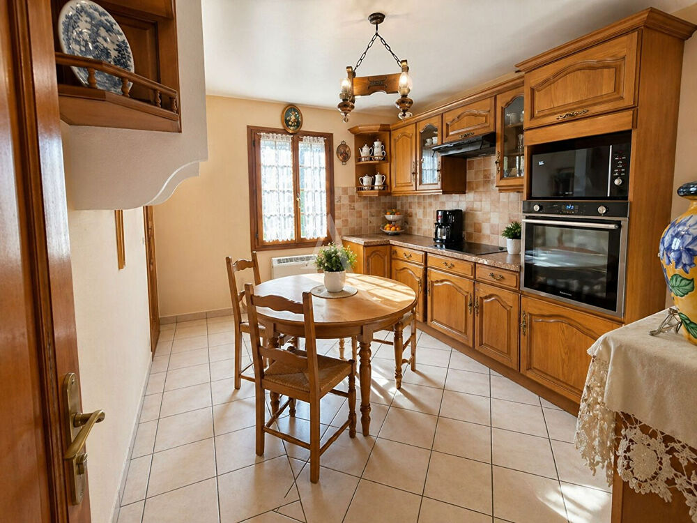 Maison à vendre en Viager occupée de 110m² 4 chambres à Meaux