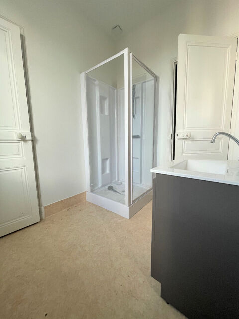  Appartement  louer 5 pices 150 m