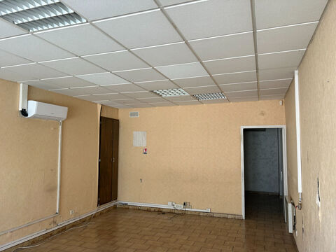 A louer local commercial - 45m&sup2; 800 13270 Fos sur mer