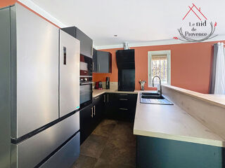  Immeuble à vendre 6 pièces 139 m²