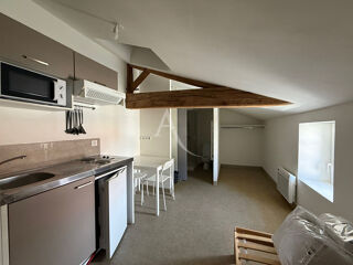  Appartement à louer 1 pièce 11 m²