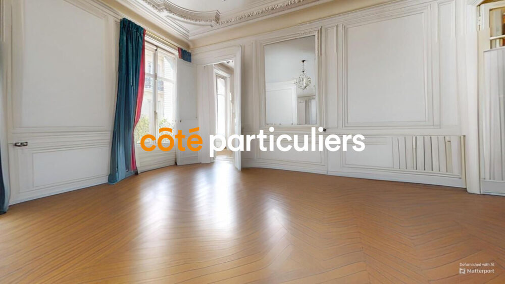   Paris 8