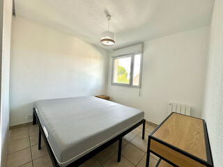  Appartement à louer 2 pièces 32 m²