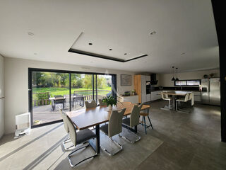 Maison 6 pièces 172 m² · à Frossay · 172 m² · 399 900 €