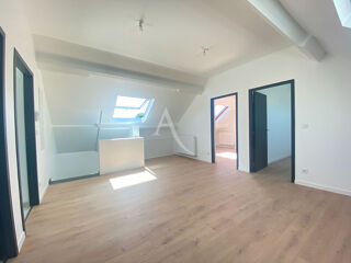  Appartement à louer 3 pièces 51 m²