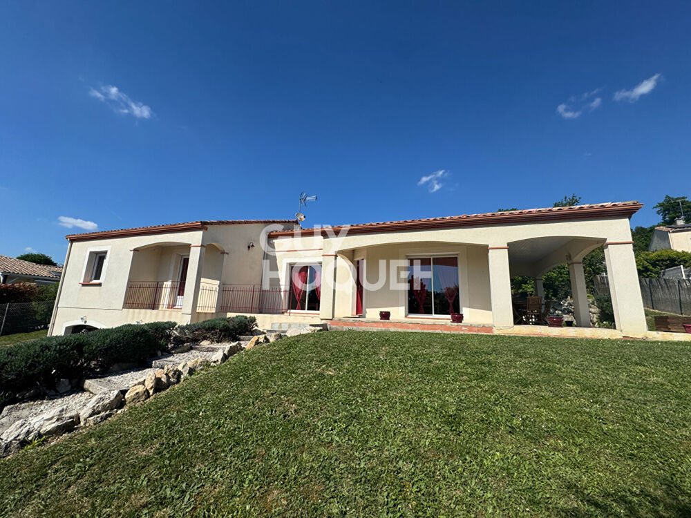 Maison 5 chambres, sous sol complet et jardin.
