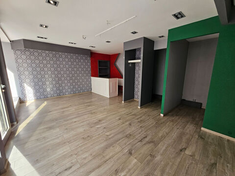   BOUTIQUE PONT DE BEAUVOISIN - 50 m2 