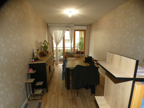  Appartement � louer 4 pi�ces 93 m�