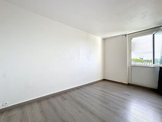  Appartement � vendre 4 pi�ces 68 m�