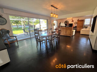  Maison  vendre 9 pices 251 m