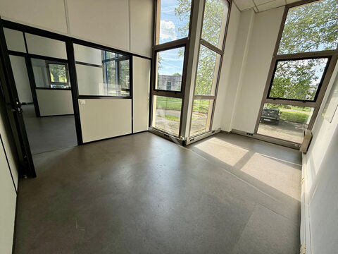 Lab&egrave;ge Innopole - Local commercial de 73 m&sup2; 1274 31670 Labege