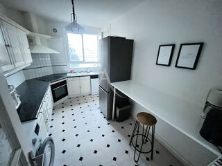  Appartement à louer 5 pièces 107 m² Le mans