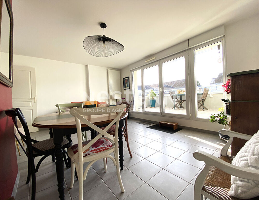 A vendre Appartement à Vannes secteur Saint Guen 3 chambres dernier étage terrasse !