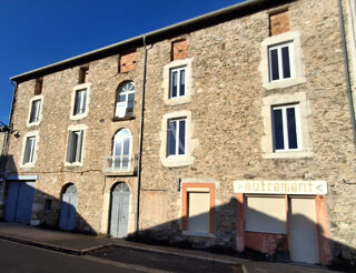  Immeuble  vendre 15 + pices 380 m