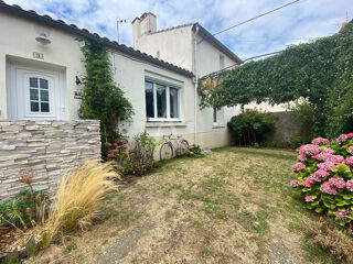  Maison  vendre 6 pices 141 m