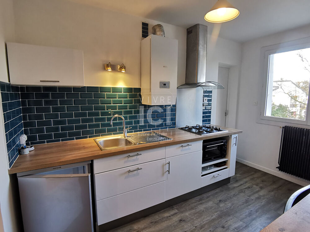 Location Appartement Appartement Nantes 3 pièce(s) 61.79 m2 meublé avec balcon et stationnement Nantes