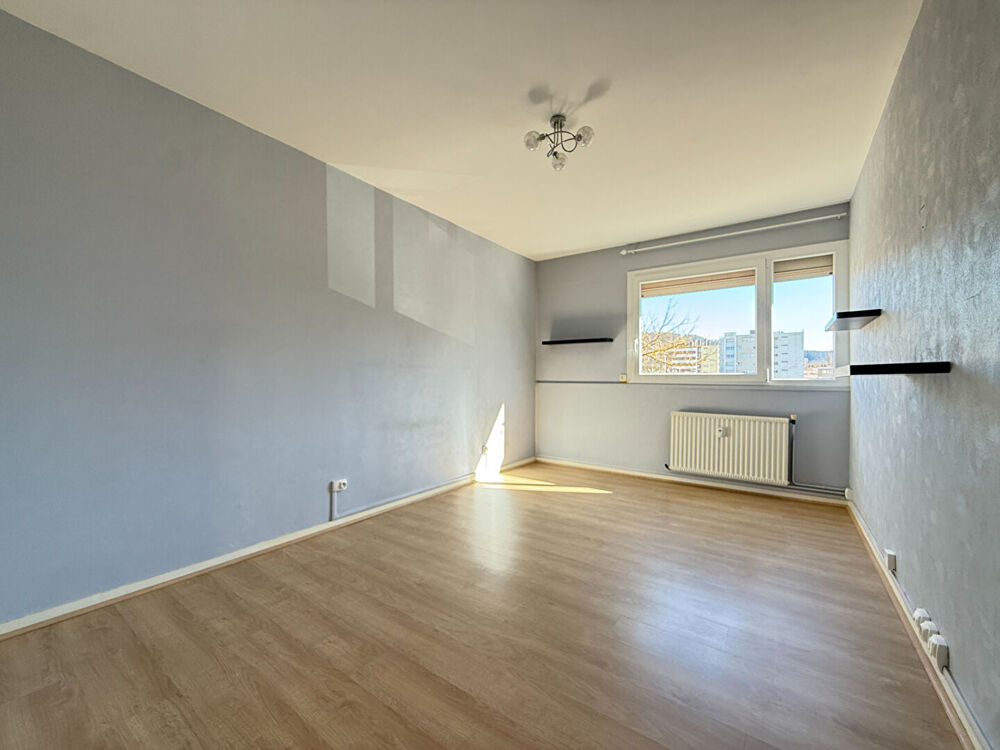 Appartement Lons-Le-Saunier 4 pièces / 2 chambres / 78 m²