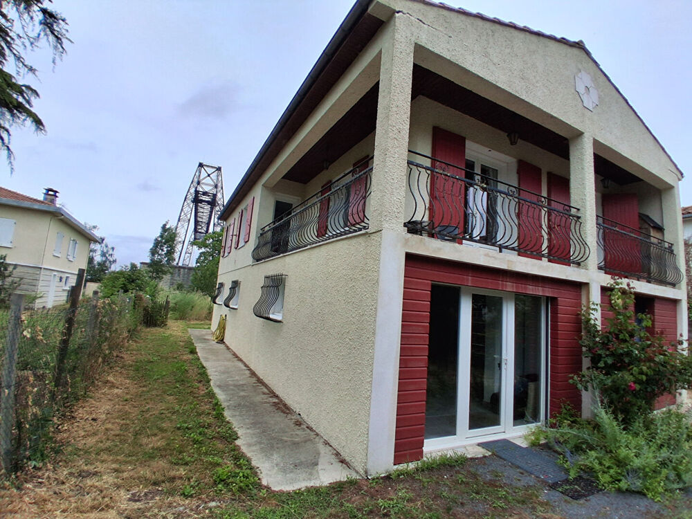 Maison 161 M2 sur 996 M2 rez de chaussée ,espace professionnel