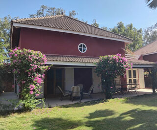  Maison à louer 5 pièces 175 m² Saly
