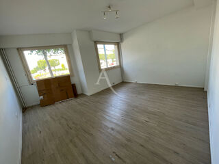  Appartement à louer 3 pièces 59 m²