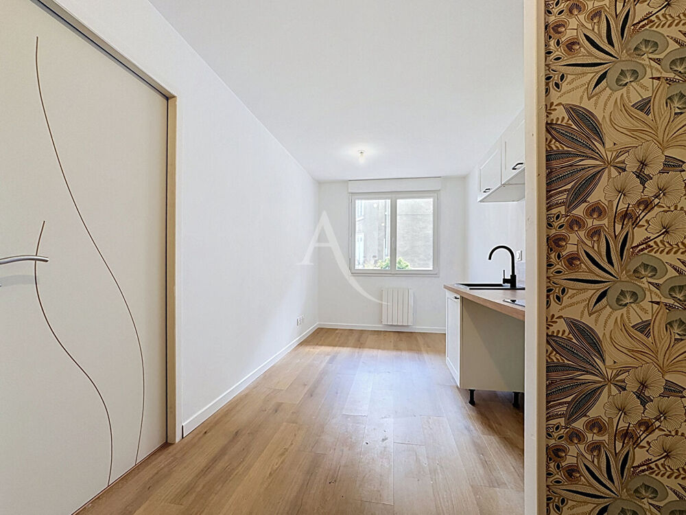 Location Appartement Appartement T2 à Laval - 24.88 m2 -  RUE SOLFERINO à LAVAL Laval