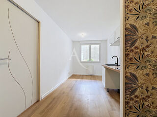  Appartement à louer 2 pièces 25 m²