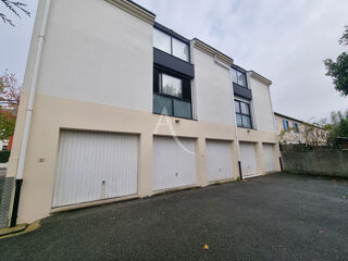  Immeuble à vendre 10 pièces 290 m²