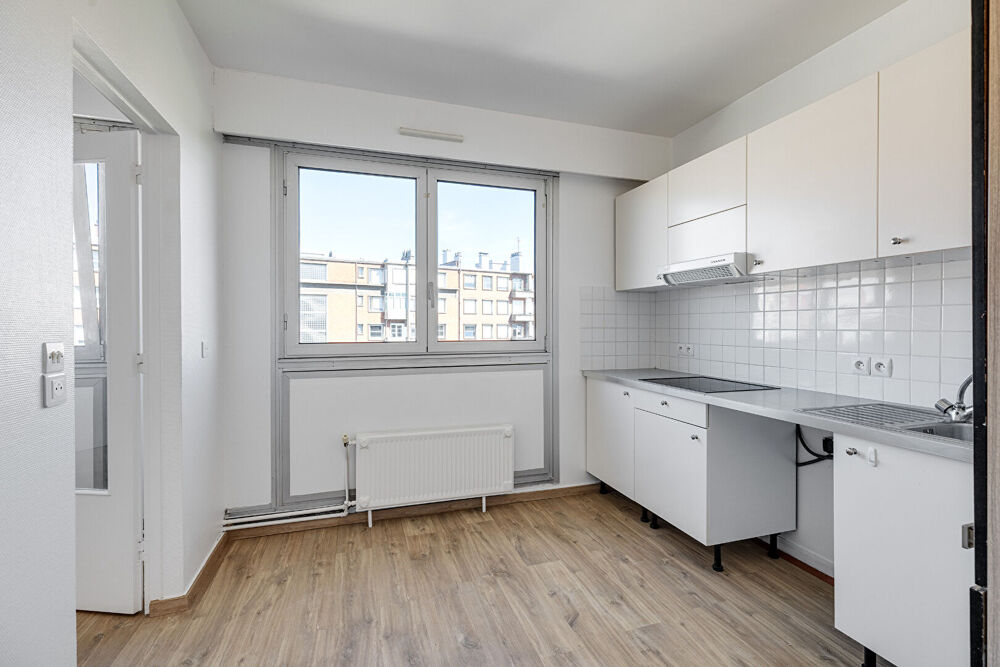 Vente Appartement Rue des stations T2 avec parking et cave Lille