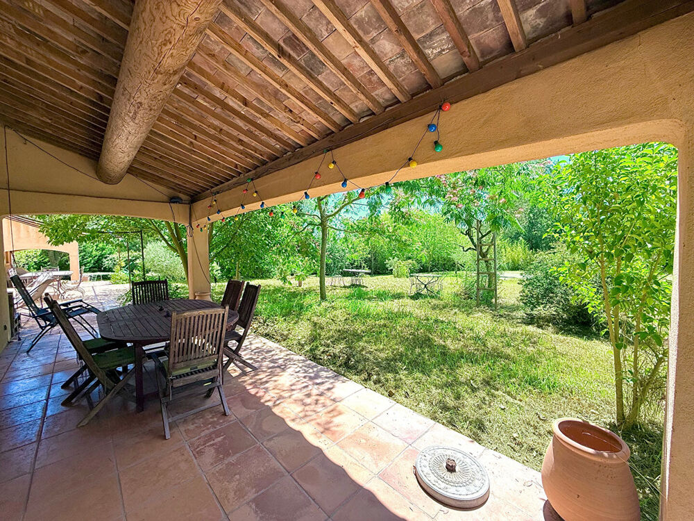 Vente Maison Meyreuil - Magnifique maison d'environ 200m² sur un terrain de 4000m² Meyreuil