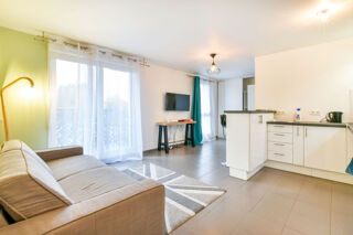  Appartement à louer 1 pièce 28 m²