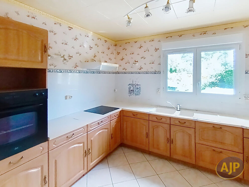 Vente Maison Maison Questembert 5 pièce(s) 102 m2 Questembert