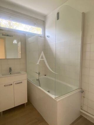  Appartement à louer 3 pièces 67 m²