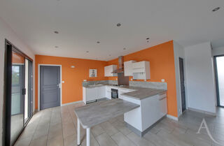  Maison  vendre 5 pices 142 m